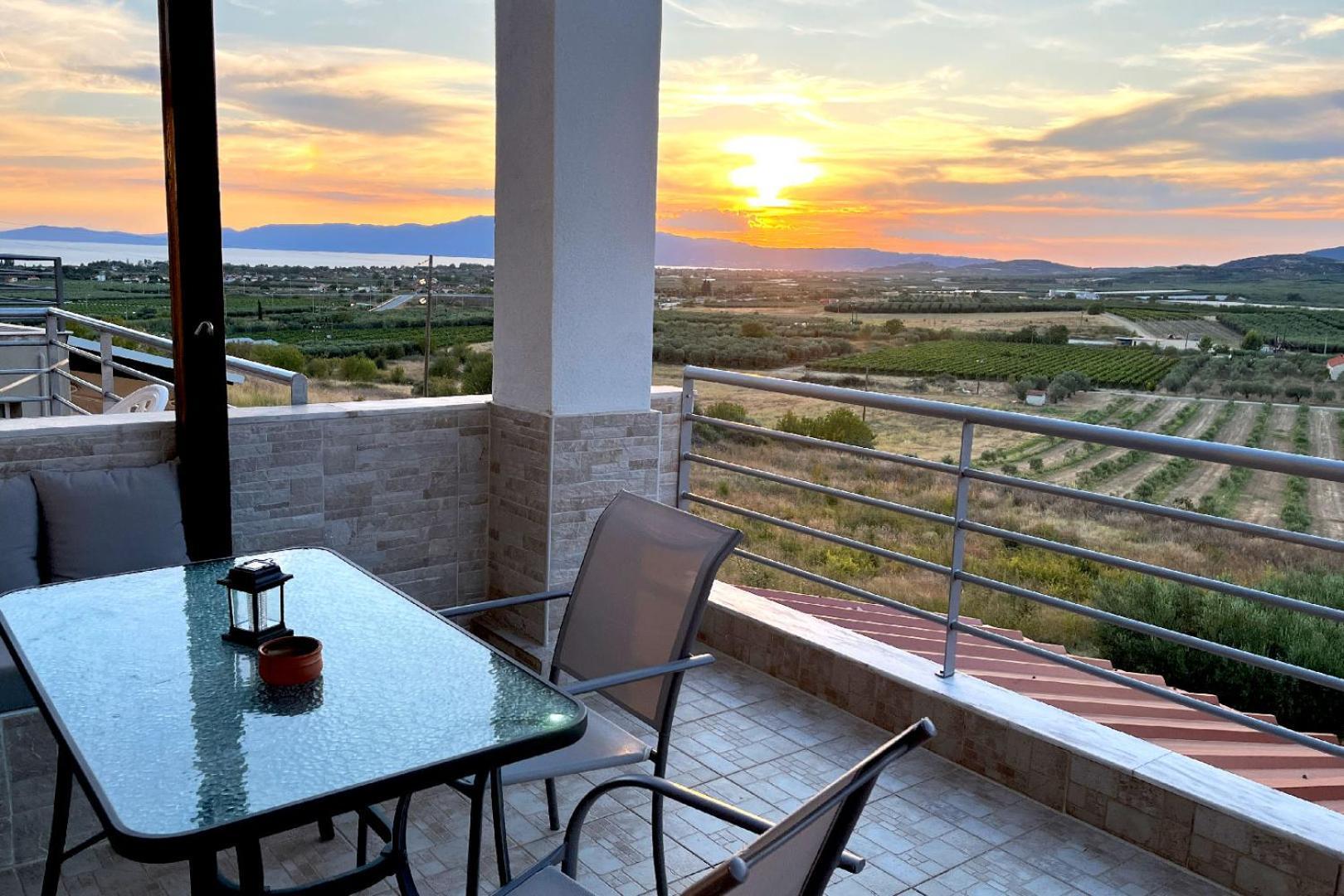 Villa Panoramico View Karianí Exterior foto